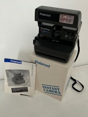 Polaroid Onestep 600 camera with box and directions